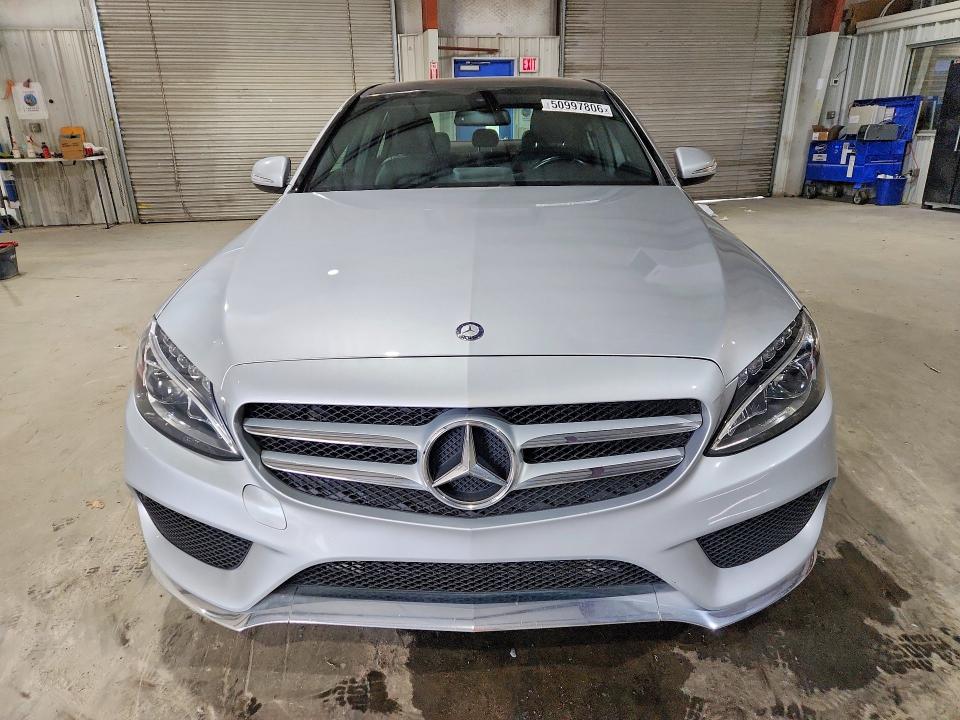 50997806 :رقم المزاد ، 55SWF4KB9FU020108 vin ، 2015 Mercedes-benz C مزاد بيع