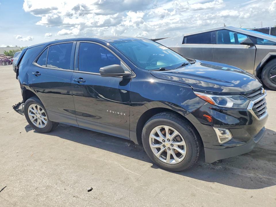 Продажа на аукционе авто 2018 Chevrolet Equinox, vin: 2GNAXHEV1J6171553, номер лота: 54778336
