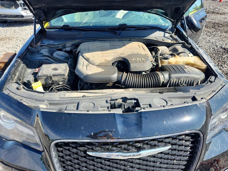 2017 Chrysler 300 მანქანა იყიდება აუქციონზე, vin: 2C3CCAGGXHH512941, აუქციონის ნომერი: 52500436