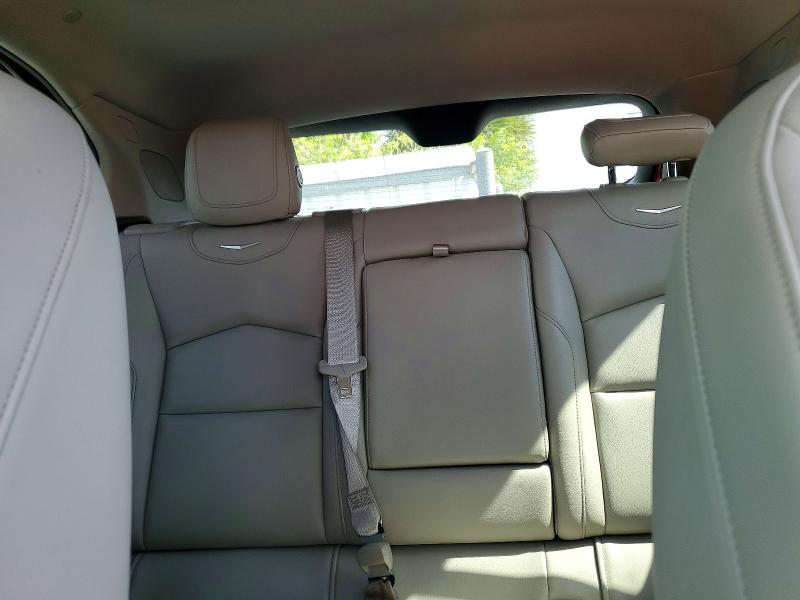 54397526 :رقم المزاد ، 1GYAZAR49KF100937 vin ، 2019 Cadillac Xt4 مزاد بيع