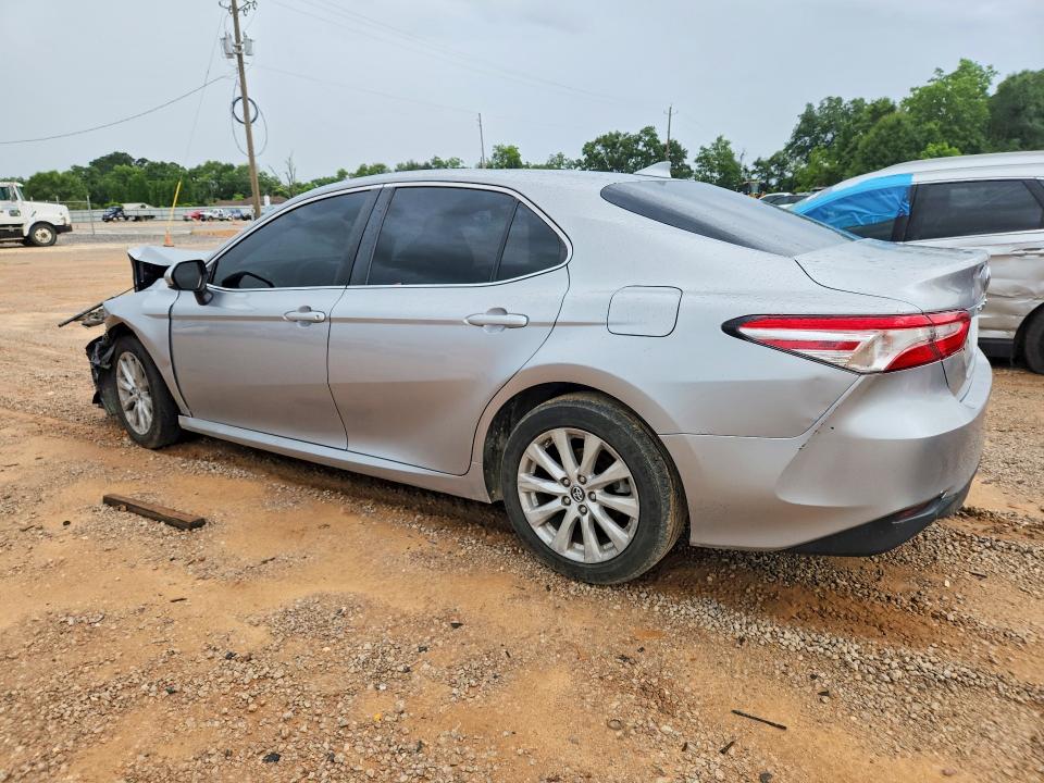 54855386 :رقم المزاد ، 4T1B11HK7KU685753 vin ، 2019 Toyota Camry مزاد بيع