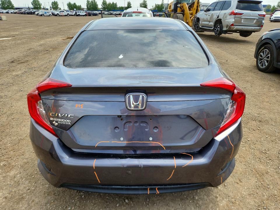 Продаж на аукціоні авто 2018 Honda Civic, vin: 2HGFC2F56JH030005, номер лоту: 55115616