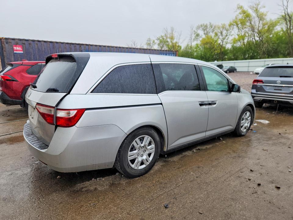 53014746 :رقم المزاد ، 5FNRL5H21BB090331 vin ، 2011 Honda Odyssey مزاد بيع