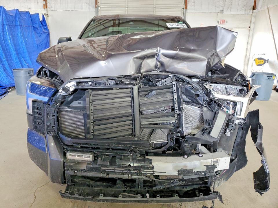 Продажа на аукционе авто 2026 Toyota Tundra, vin: 5TFLA5DB7TX336579, номер лота: 59842866
