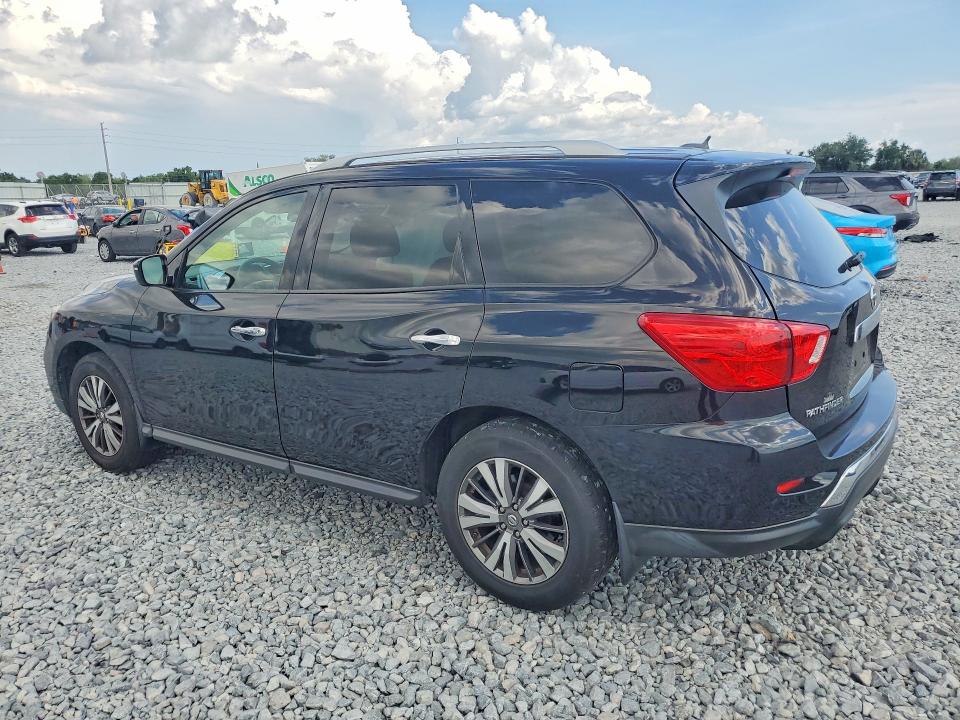 53102076 :رقم المزاد ، 5N1DR2MM1HC697135 vin ، 2017 Nissan Pathfinder مزاد بيع