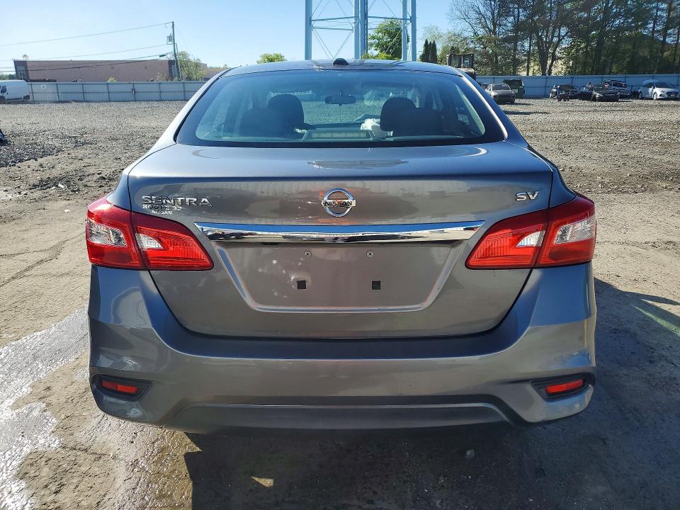 Продажа на аукционе авто 2018 Nissan Sentra, vin: 3N1AB7AP4JY213174, номер лота: 52752626