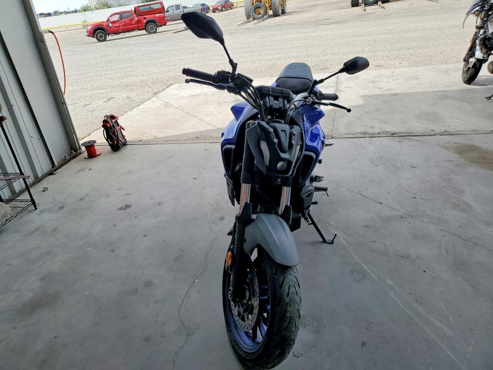 2022 Yamaha Mt07 მანქანა იყიდება აუქციონზე, vin: JYARM32E0NA002883, აუქციონის ნომერი: 50949746