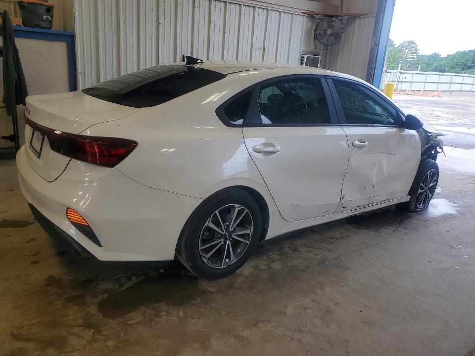 53986646 :رقم المزاد ، 3KPF24AD0PE579781 vin ، 2023 Kia Forte مزاد بيع