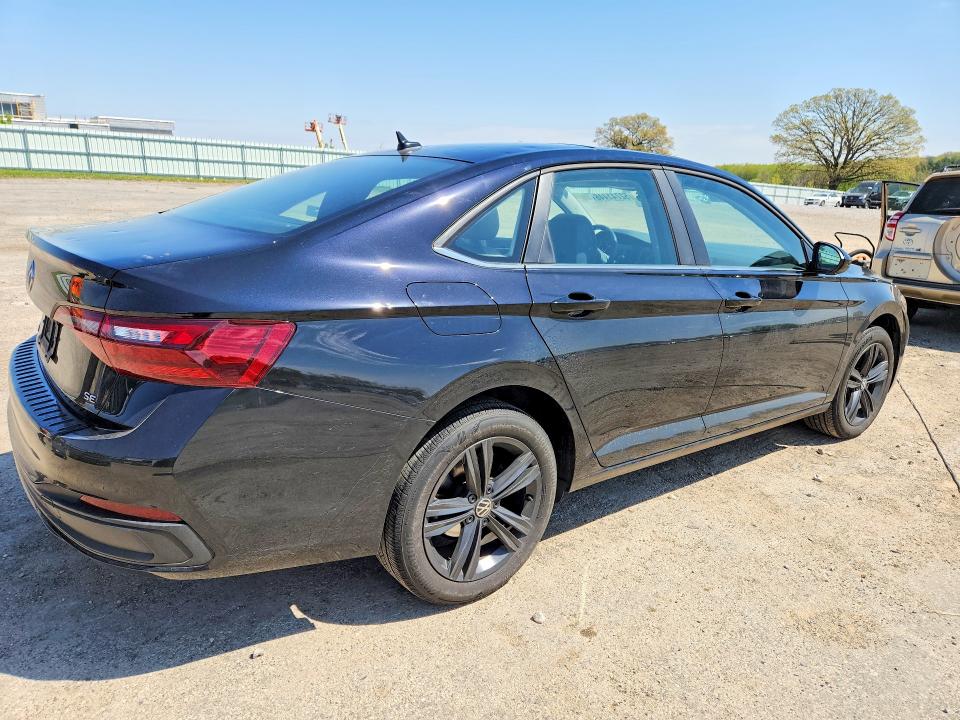 52741446 :رقم المزاد ، 3VW7M7BU7PM031701 vin ، 2023 Volkswagen Jetta مزاد بيع