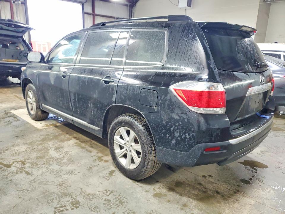 53942546 :رقم المزاد ، 5TDBK3EHXCS173027 vin ، 2012 Toyota Highlander مزاد بيع