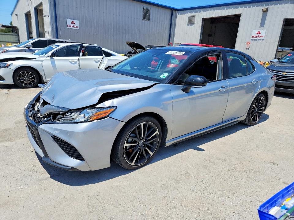 52928706 :رقم المزاد ، 4T1BZ1HKXKU031208 vin ، 2019 Toyota Camry مزاد بيع