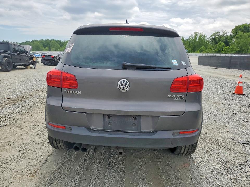 52692326 :رقم المزاد ، WVGBV7AX7CW003196 vin ، 2012 Volkswagen Tiguan مزاد بيع