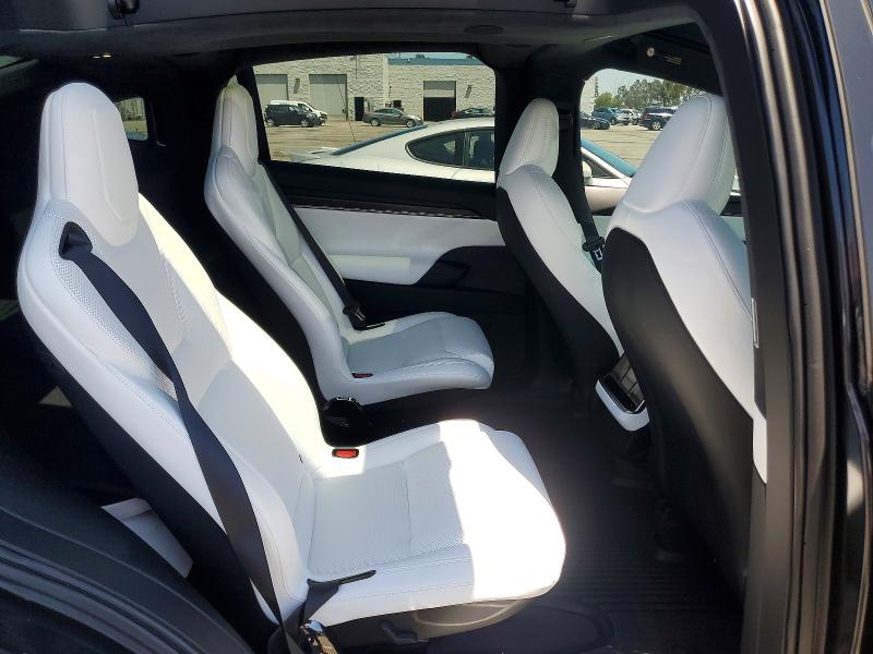 52935996 :رقم المزاد ، 7SAXCBE60TF481391 vin ، 2026 Tesla Model X مزاد بيع