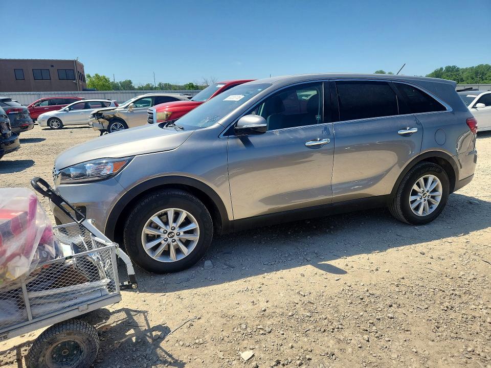 2019 Kia Sorento მანქანა იყიდება აუქციონზე, vin: 5XYPG4A36KG532361, აუქციონის ნომერი: 53055116
