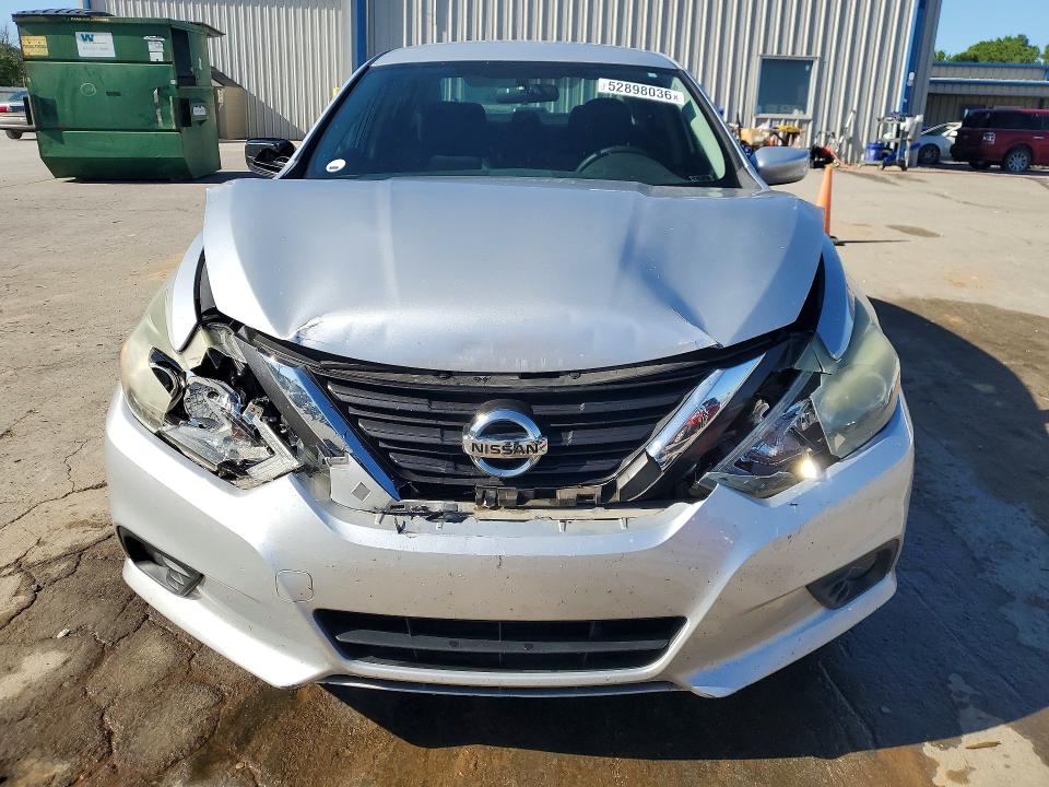 2016 Nissan Altima მანქანა იყიდება აუქციონზე, vin: 1N4AL3AP2GC121667, აუქციონის ნომერი: 52898036