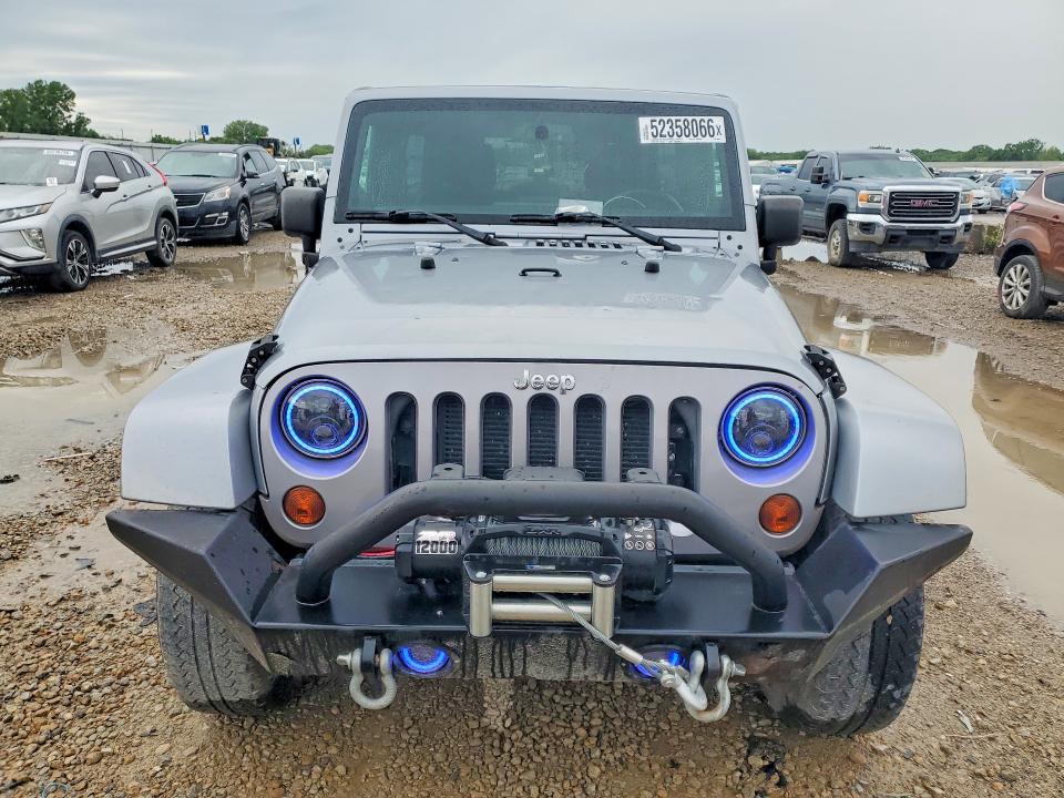 Продаж на аукціоні авто 2013 Jeep Wrangler Unlimited, vin: 1C4BJWEG8DL688591, номер лоту: 52358066