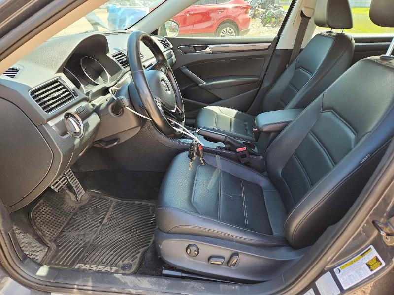 53929396 :رقم المزاد ، 1VWAA7A30JC000516 vin ، 2018 Volkswagen Passat مزاد بيع