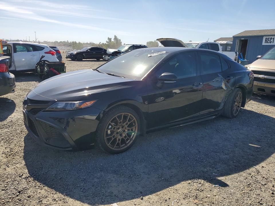 52914526 :رقم المزاد ، 4T1G11AK9RU220479 vin ، 2024 Toyota Camry مزاد بيع