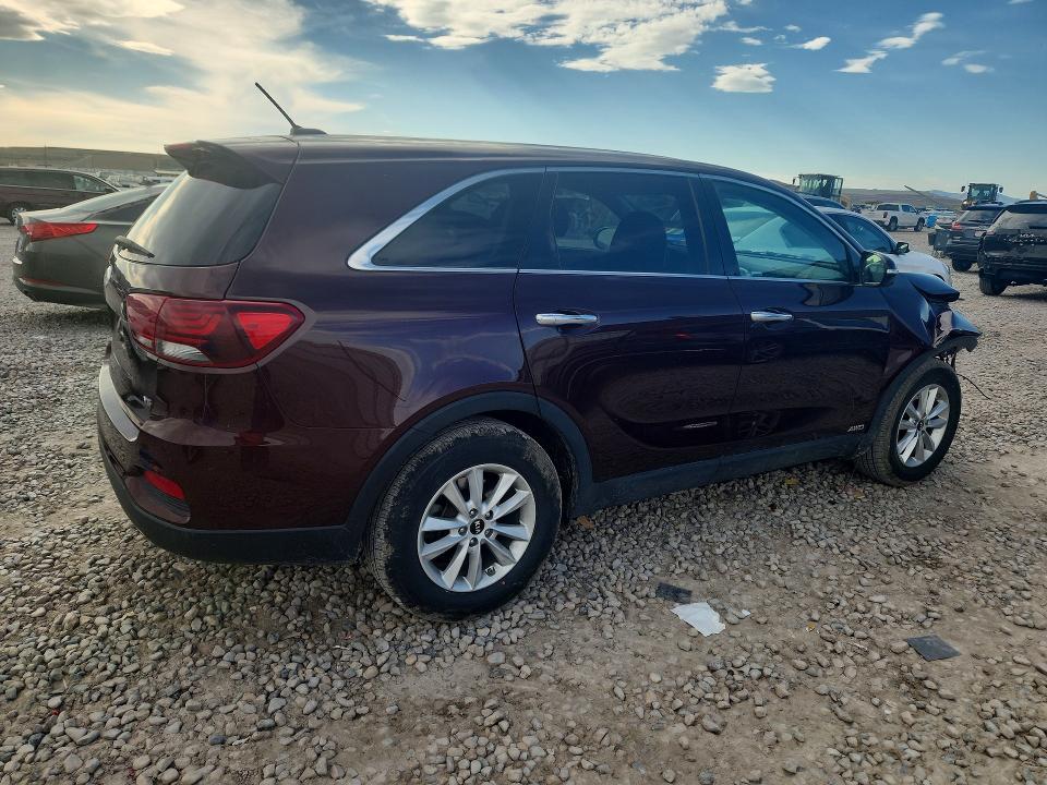 52742056 :رقم المزاد ، 5XYPGDA51KG561719 vin ، 2019 Kia Sorento مزاد بيع