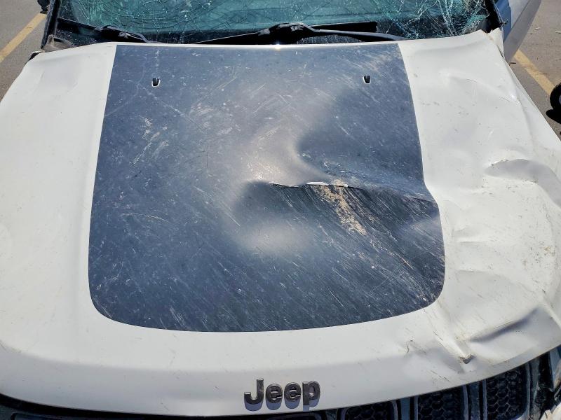 54282366 :رقم المزاد ، 3C4NJDDB5JT232071 vin ، 2018 Jeep Compass مزاد بيع