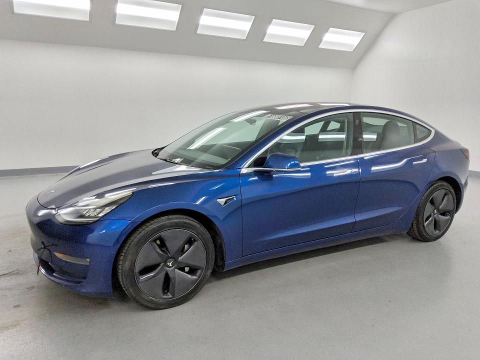 Продаж на аукціоні авто 2018 Tesla Model 3, vin: 5YJ3E1EA3JF077986, номер лоту: 51650746