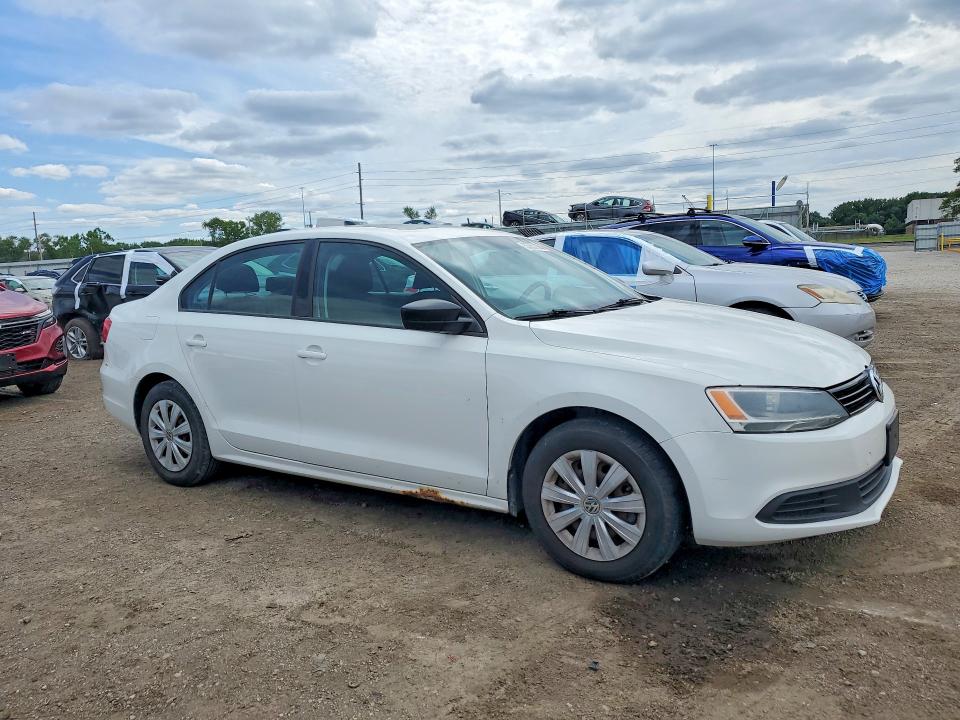53837086 :رقم المزاد ، 3VW1K7AJ0DM260767 vin ، 2013 Volkswagen Jetta مزاد بيع
