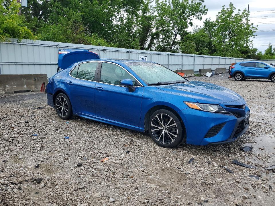 Aukcja sprzedaży 2018 Toyota Camry, vin: 4T1B11HK8JU122418, numer aukcji: 52051576
