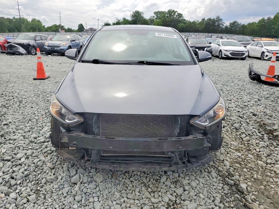 2017 Hyundai Elantra მანქანა იყიდება აუქციონზე, vin: KMHD84LF7HU070077, აუქციონის ნომერი: 55116896