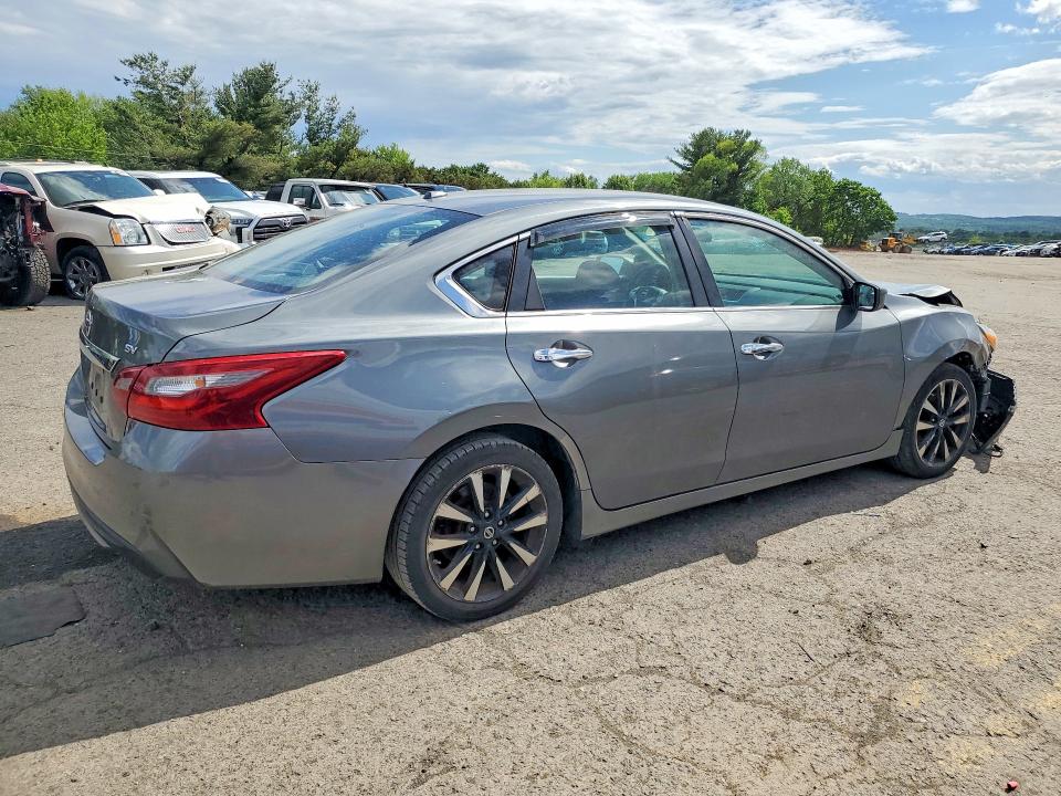 Продаж на аукціоні авто 2018 Nissan Altima, vin: 1N4AL3AP5JC192983, номер лоту: 55405216