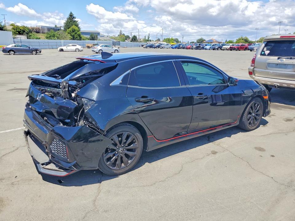 2017 Honda Civic მანქანა იყიდება აუქციონზე, vin: SHHFK7H56HU421150, აუქციონის ნომერი: 54847216