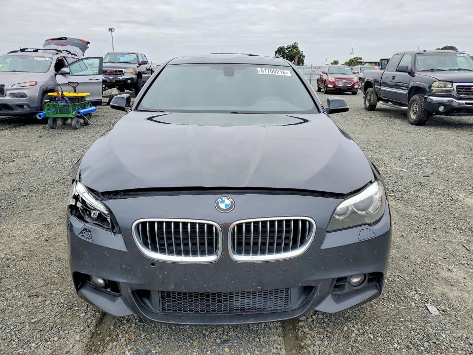 51700216 :رقم المزاد ، WBA5B1C55FD921819 vin ، 2015 Bmw 535 مزاد بيع
