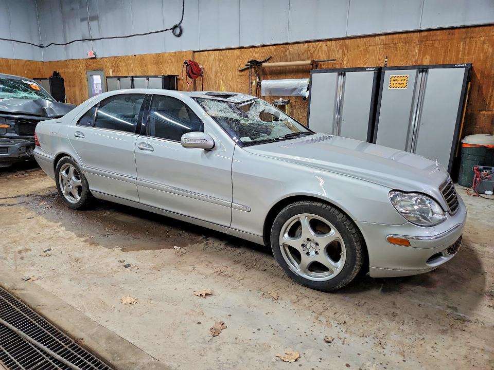 Продажа на аукционе авто 2005 Mercedes-benz S, vin: WDBNG70JX5A451892, номер лота: 51513176