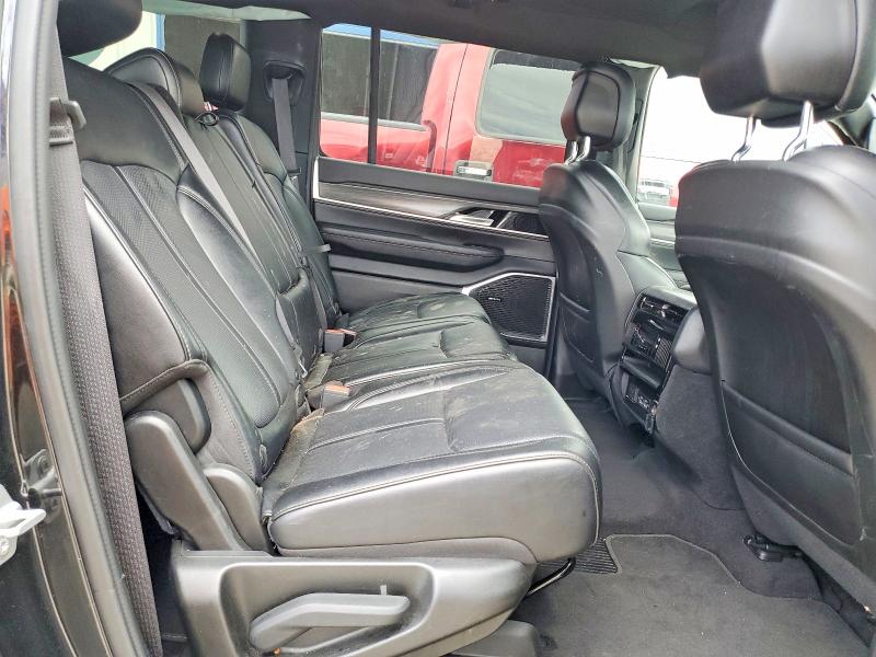 Продажа на аукционе авто 2024 Jeep Wagoneer, vin: 1C4SJRBP0RS120130, номер лота: 54912066