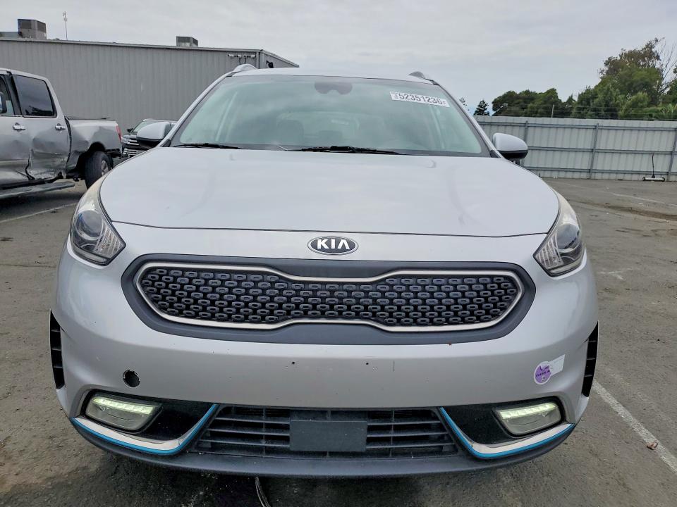 Продаж на аукціоні авто 2019 Kia Niro, vin: KNDCM3LD9K5218977, номер лоту: 52351236