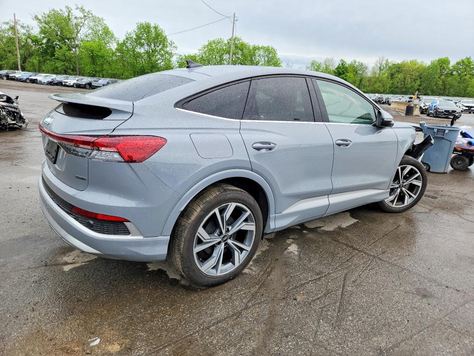 54210796 :رقم المزاد ، WA122BFZ7PP029978 vin ، 2023 Audi Q4 E-tron مزاد بيع