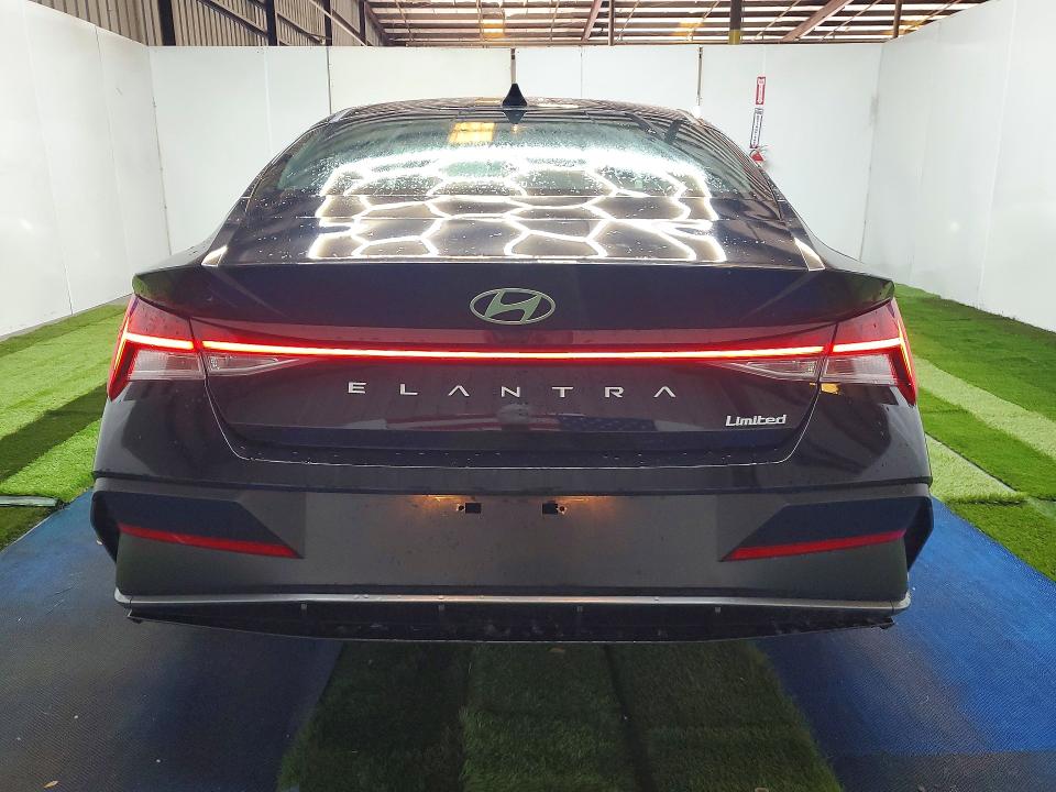 Продажа на аукционе авто 2025 Hyundai Elantra, vin: KMHLP4DGXSU033098, номер лота: 53101056