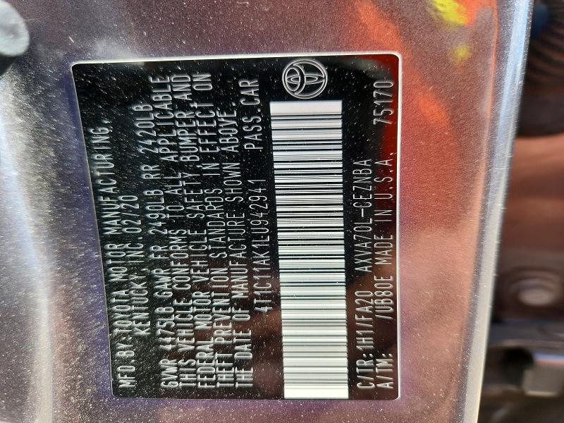 53885226 :رقم المزاد ، 4T1C11AK1LU942941 vin ، 2020 Toyota Camry مزاد بيع