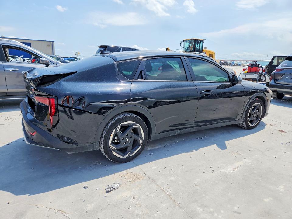 2025 Kia K4 მანქანა იყიდება აუქციონზე, vin: 3KPFU4DE8SE230603, აუქციონის ნომერი: 55170606