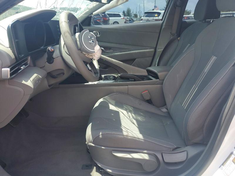 52539146 :رقم المزاد ، 5NPLM4AG8PH090273 vin ، 2023 Hyundai Elantra مزاد بيع