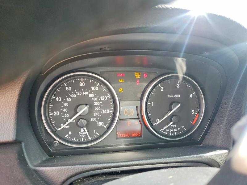 2010 Bmw 335 მანქანა იყიდება აუქციონზე, vin: WBAPN7C52AA779331, აუქციონის ნომერი: 54620916