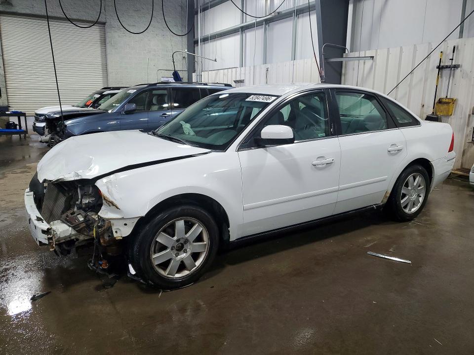 2005 Ford Five Hundred მანქანა იყიდება აუქციონზე, vin: 1FAFP23105G177447, აუქციონის ნომერი: 52847496