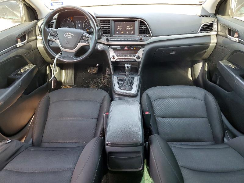 53466846 :رقم المزاد ، 5NPD84LF0HH135656 vin ، 2017 Hyundai Elantra مزاد بيع