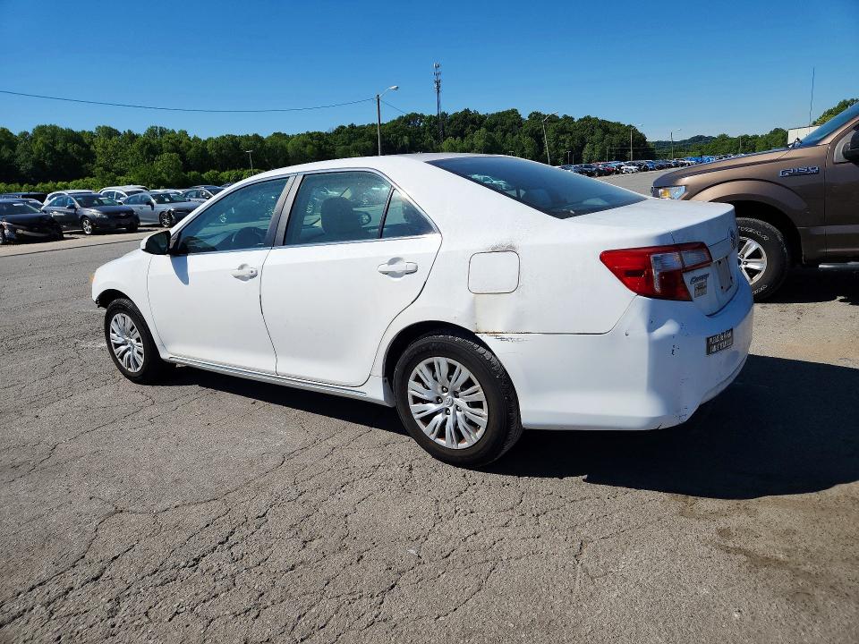 53284726 :رقم المزاد ، 4T1BF1FK2CU570242 vin ، 2012 Toyota Camry مزاد بيع