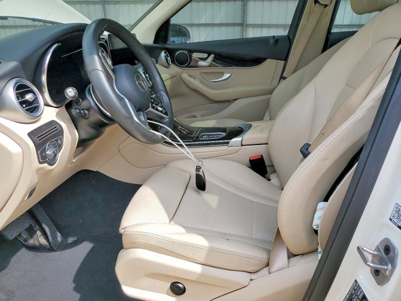 53222926 :رقم المزاد ، W1N0G8EB1NV381994 vin ، 2022 Mercedes-benz Glc مزاد بيع