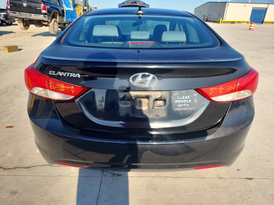 2013 Hyundai Elantra მანქანა იყიდება აუქციონზე, vin: KMHDH4AE9DU609349, აუქციონის ნომერი: 53167446