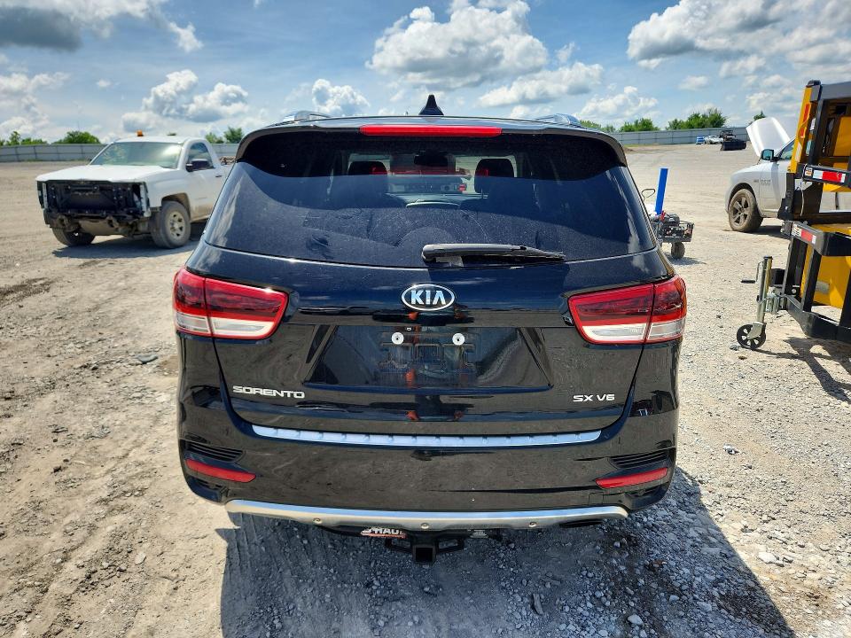 55330786 :رقم المزاد ، 5XYPK4A55HG238278 vin ، 2017 Kia Sorento مزاد بيع