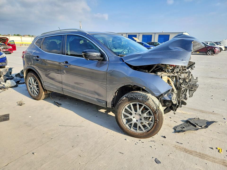 54330506 :رقم المزاد ، JN1BJ1CV4LW264152 vin ، 2020 Nissan Rogue Sport مزاد بيع