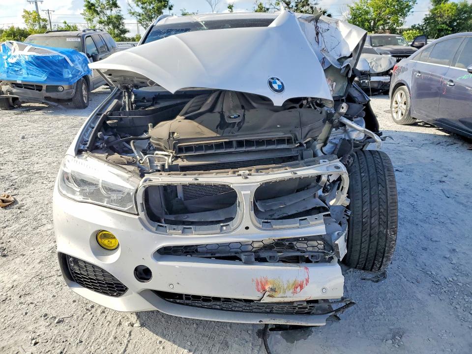 52069396 :رقم المزاد ، 5UXKR6C33H0U13077 vin ، 2017 Bmw X5 مزاد بيع