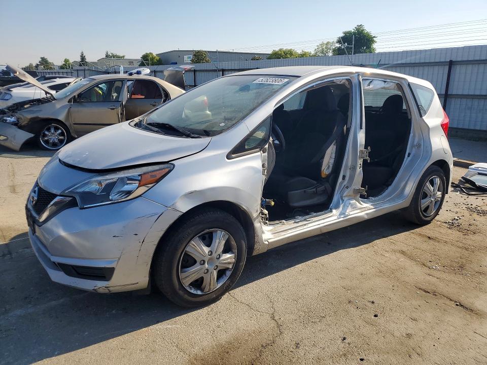 2018 Nissan Versa Note მანქანა იყიდება აუქციონზე, vin: 3N1CE2CP3JL352189, აუქციონის ნომერი: 52823806