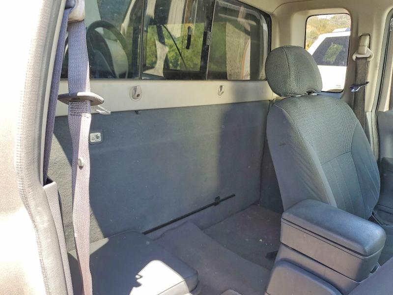 2004 Nissan Frontier მანქანა იყიდება აუქციონზე, vin: 1N6DD26T04C474082, აუქციონის ნომერი: 54826556